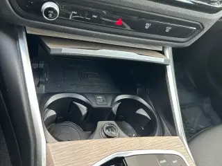 Serie 3 BMW 2025 330i 4dr Sedán