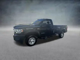 Ram 2500 2022 4x4 Tradesman Cabina Regular 2 puertas Pickup 8 pies LB
