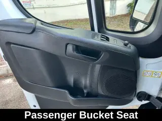 Ram ProMaster 2025 Tradesman 2500 136 WB 3dr Low Roof Cargo Van sin asiento de pasajero