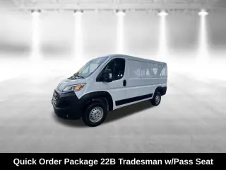 Ram ProMaster 2025 Tradesman 2500 136 WB 3dr Low Roof Cargo Van sin asiento de pasajero