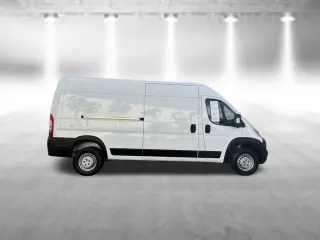 Ram ProMaster 2025 Tradesman 2500 159 WB 3dr Tech Roof Cargo Van sin asiento para pasajero