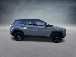 Jeep Compass 2024 4x4 Trailhawk 4p SUV
