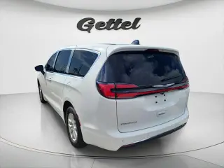 Chrysler Pacifica 2026 Select 4dr Mini-Van