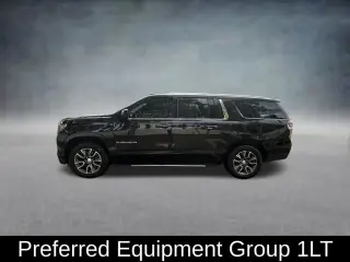 Chevrolet Suburban 2022 4x2 LT 4p SUV