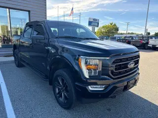 Ford F-150 2022 4x4 XLT 4p SuperCrew 5.5 ft. CB