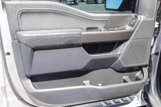 Ford F-150 2023 4x4 XLT 4dr SuperCrew 5.5 ft. SB