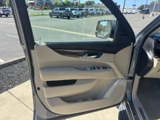 Cadillac Escalade 2019 4x4 Premium Luxury SUV 4 puertas