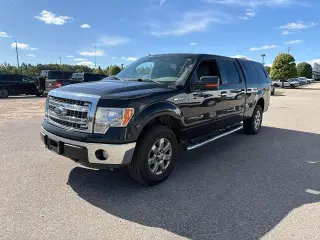 Ford F-150 2014 4x4 XLT 4dr SuperCrew Estilo Side 5.5 ft. CB