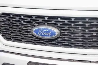 Ford F-150 2023 4x2 XL 4dr SuperCab 6.5 ft. SB