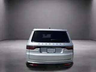 Jeep Wagoneer L 2024 4x4 Serie II 4p SUV