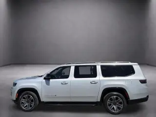 Jeep Wagoneer L 2024 4x4 Serie II 4p SUV