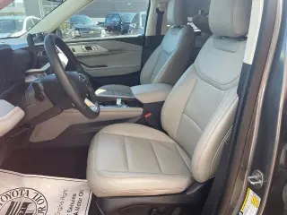 Ford Explorer 2026 AWD Active 4p SUV