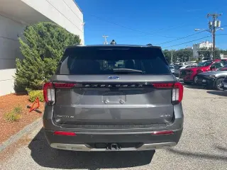 Ford Explorer 2026 AWD Active 4p SUV