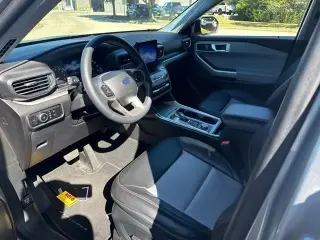 Ford Explorer 2024 AWD XLT 4dr SUV