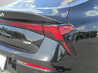Kia K5 2025 AWD GT-Line 4dr Sedán