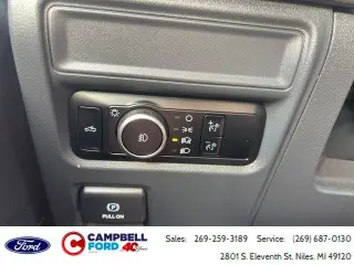 Ford F-150 2023 4x4 XL 4dr SuperCrew 5.5 ft. SB
