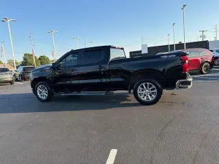 Chevrolet Silverado 1500 2021 4x4 LT 4dr Cabina de tripulación completa 5.8 pies BA con 1LT