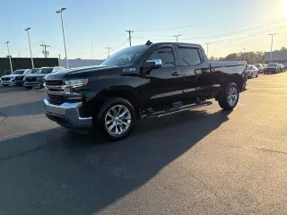 Chevrolet Silverado 1500 2021 4x4 LT 4dr Cabina de tripulación completa 5.8 pies BA con 1LT