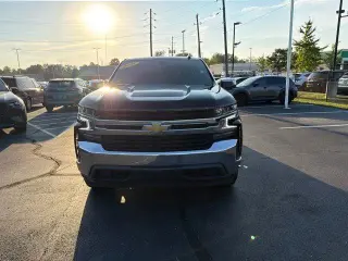 Chevrolet Silverado 1500 2021 4x4 LT 4dr Cabina de tripulación completa 5.8 pies BA con 1LT