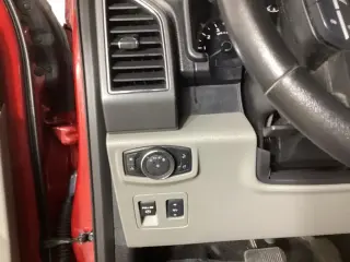 Ford F-150 2018 4x4 XLT 4dr SuperCrew 5.5 ft. SB