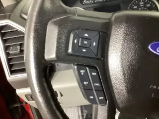 Ford F-150 2018 4x4 XLT 4dr SuperCrew 5.5 ft. SB