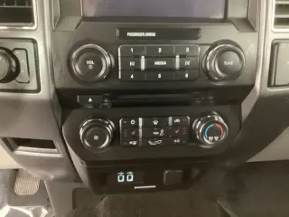 Ford F-150 2018 4x4 XLT 4dr SuperCrew 5.5 ft. SB