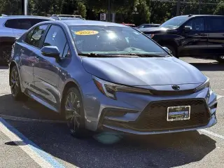 Toyota Corolla 2024 SE 4p Sedan