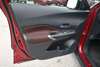 Nissan Kicks 2023 SR 4dr Crossover