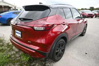 Nissan Kicks 2023 SR 4dr Crossover