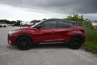 Nissan Kicks 2023 SR 4dr Crossover