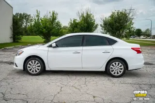 Nissan Sentra 2019 S 4p Sed 6M