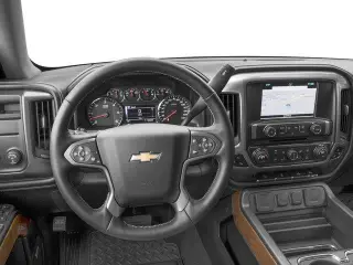 Chevrolet Silverado 1500 2017 4x2 LTZ 4dr Crew Cab 5.8 ft. SB