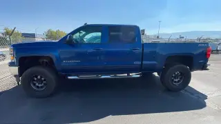 Chevrolet Silverado 1500 2015 4x4 LT Cabina Eureka con 4 puertas y caja de carga de 5,8 pies