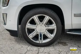 Cadillac Escalade 2018 4x4 de lujo SUV 4 puertas