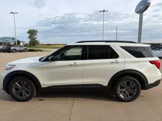 Ford Explorer 2023 AWD XLT 4dr SUV