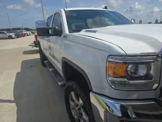 GMC Sierra 2500HD 2018 4x4 SLT 4dr Crew Cab LB