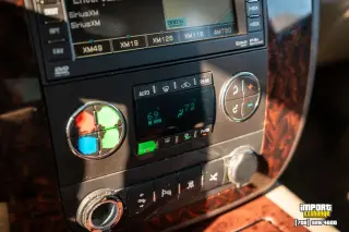 GMC Yukon 2011 4x4 Denali 4p SUV