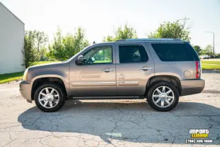 GMC Yukon 2011 4x4 Denali 4p SUV