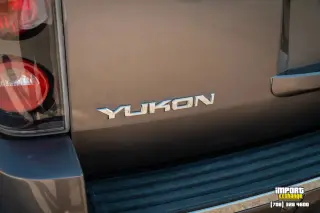 GMC Yukon 2011 4x4 Denali 4p SUV