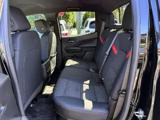 Chevrolet Colorado 2023 4x4 Z71 Cabina Crew 4 puertas 5 ft.