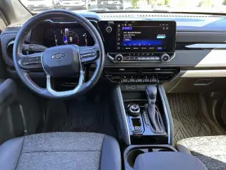Chevrolet Colorado 2023 4x4 Z71 Cabina Crew 4 puertas 5 ft.