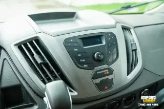 Ford Transit 2019 250 3dr LWB Techo Medio Furgón de Carga con Puerta Deslizante del Lado del Pasajero