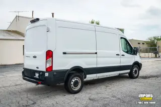 Ford Transit 2019 250 3dr LWB Techo Medio Furgón de Carga con Puerta Deslizante del Lado del Pasajero