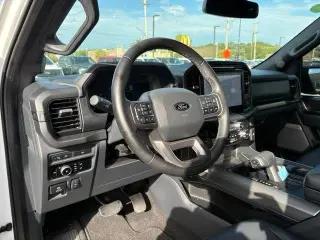 Ford F-150 2024 4x4 XLT 4p SuperCab 5.5 ft. SB