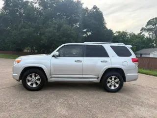 Toyota 4Runner 2010 Limited 4x2, 4 puertas, SUV (V6 4.0L)
