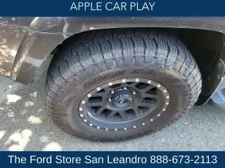 Toyota 4Runner 2016 4x4 SR5 4dr SUV