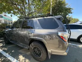 Toyota 4Runner 2016 4x4 SR5 4dr SUV