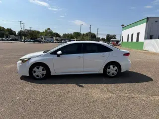 Toyota Corolla 2020 LE 4dr Sedán