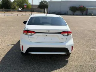 Toyota Corolla 2020 LE 4dr Sedán