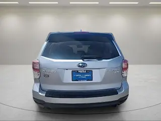 Subaru Forester 2017 AWD 2.0XT Premium 4dr Wagon